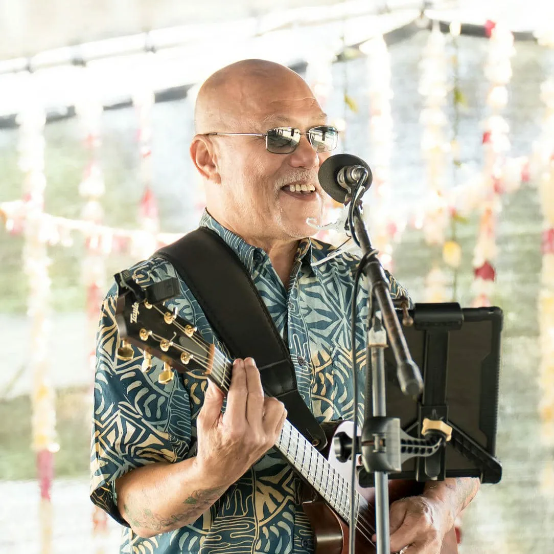 Darryl Gonzales — Worship Leader